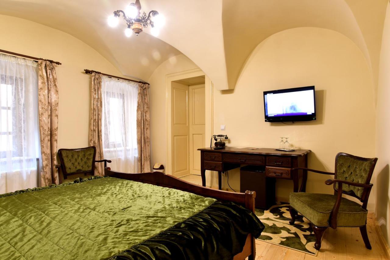 Отель Casa Antiqua Брашов Экстерьер фото